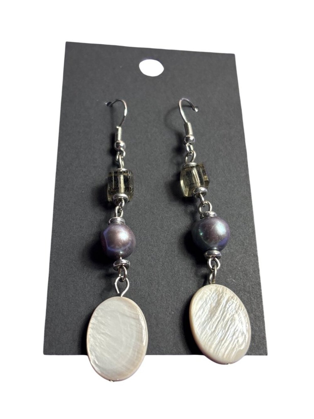 Shell Freshwater Pearl Glass Beaded Silvertone Chain Dangle Earrings 2.25 inches